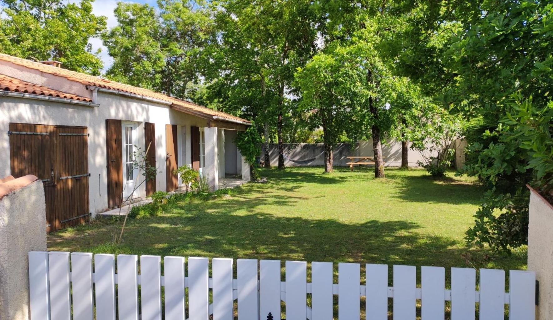 Maison 400m Océan avec jardin clos et ombragé Saint-Georges-d'Oleron Extérieur photo